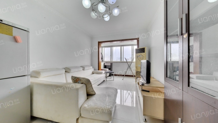 南五泾浜18号二手房实景图