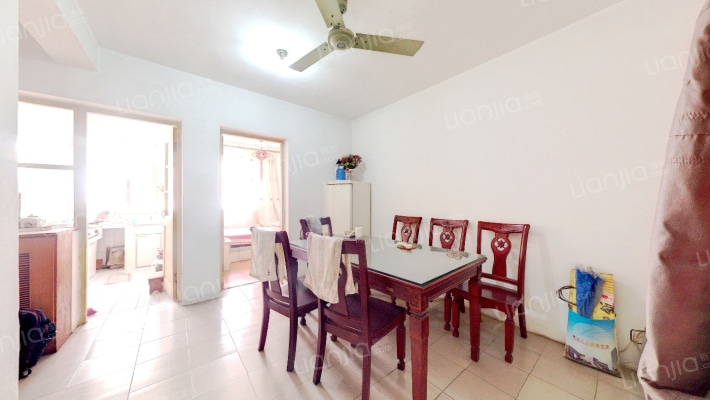 龙西新村二手房实景图