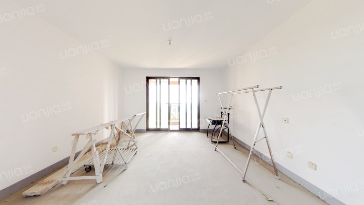 新城·吾悦华府二手房实景图