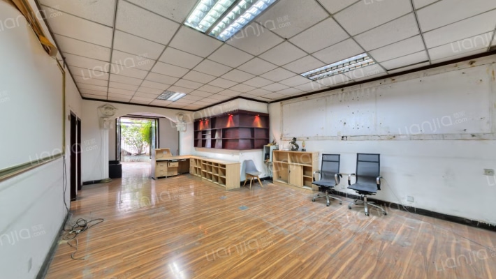 藏卫路南一段105号二手房实景图