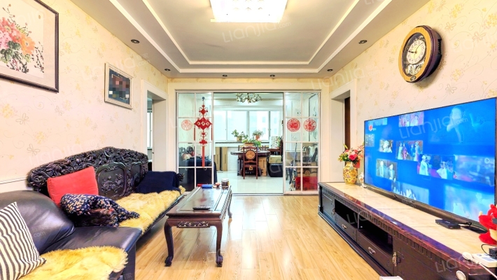 兴星天星公寓(长宁)二手房实景图