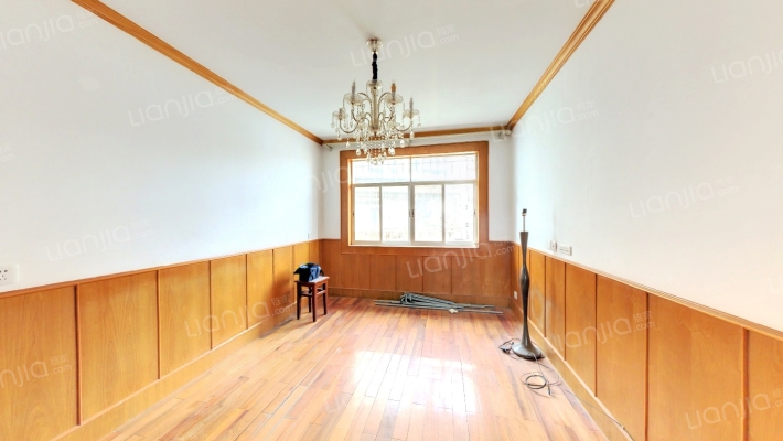 西坝新村035号二手房实景图