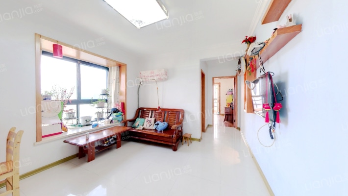 易盛家园二手房实景图