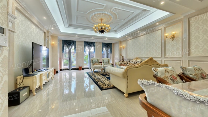 东鸣佳苑二手房实景图