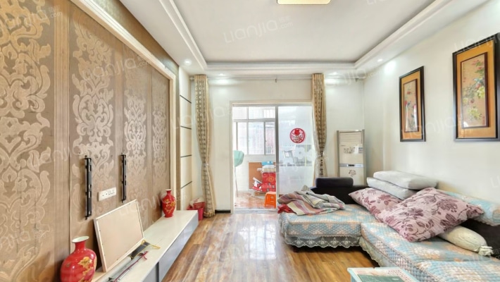 运新花苑二手房实景图