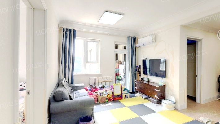 亿达春田蝶园二手房实景图