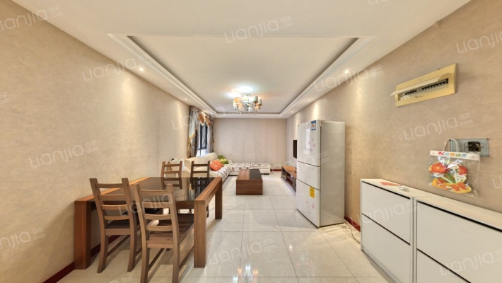 自由都市二手房实景图