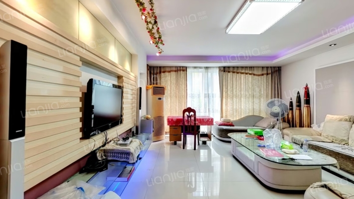 安厦世纪城听涛湾二手房实景图