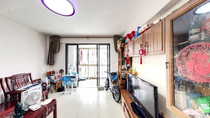 东方新城A1组团二手房实景图