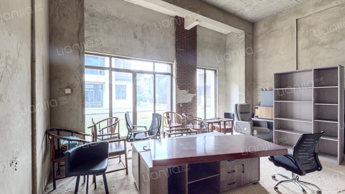 子君山麓城二手房实景图