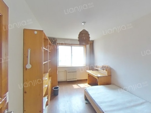 整租·青岛中房云溪小区D 4室2厅 南/北