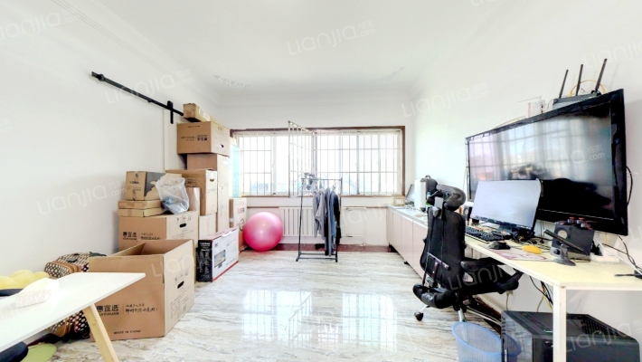 泽惠贸易中心二手房实景图