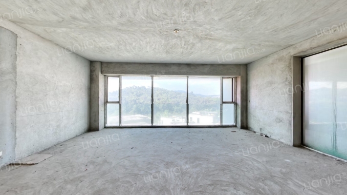 银湖山庄四期二手房实景图