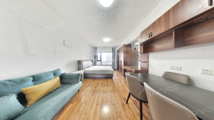 保利悦公馆二手房实景图