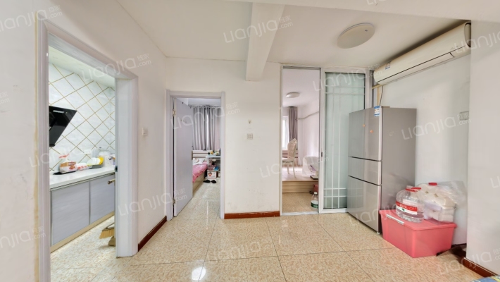 通伸南街二手房实景图