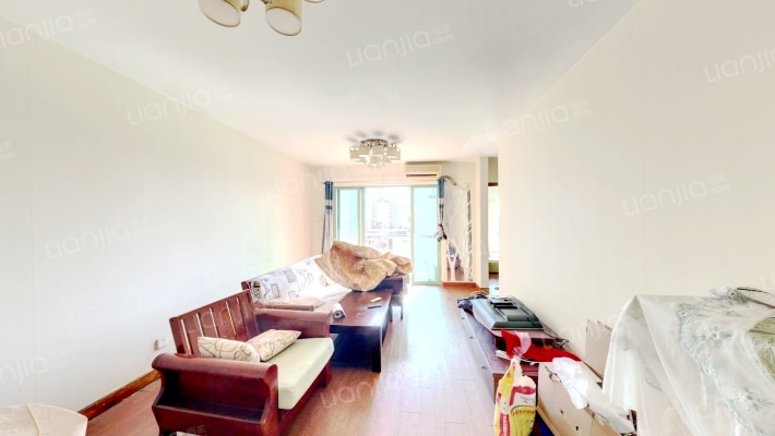 帝港海湾豪园二手房实景图