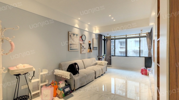 关岳庙街79号二手房实景图