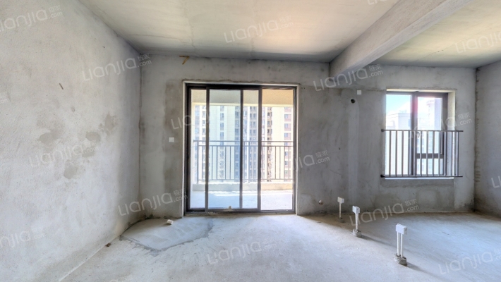 名城映江二手房实景图