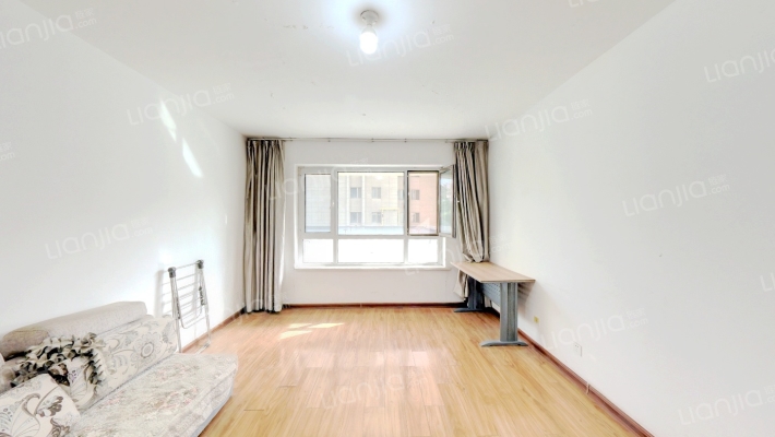 省工信委定西路家属院二手房实景图