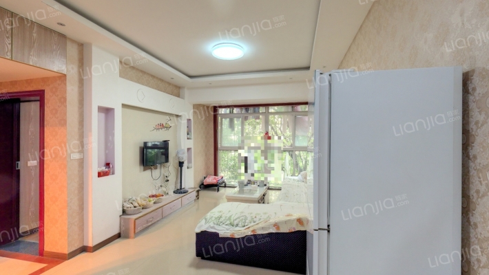 两山秀苑二手房实景图