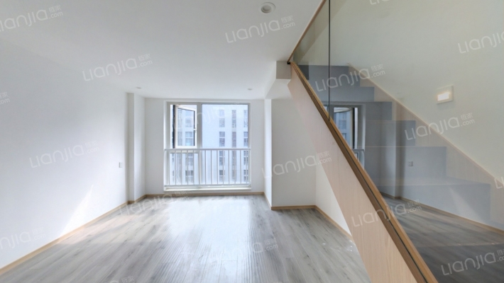 和昌云潮二手房实景图