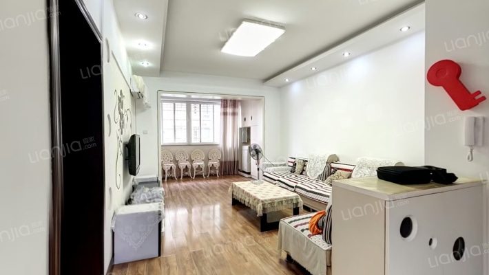 迎奥小区二手房实景图