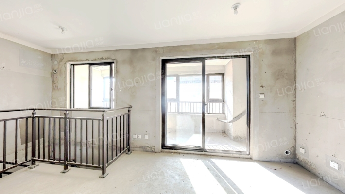 翡丽东方二手房实景图