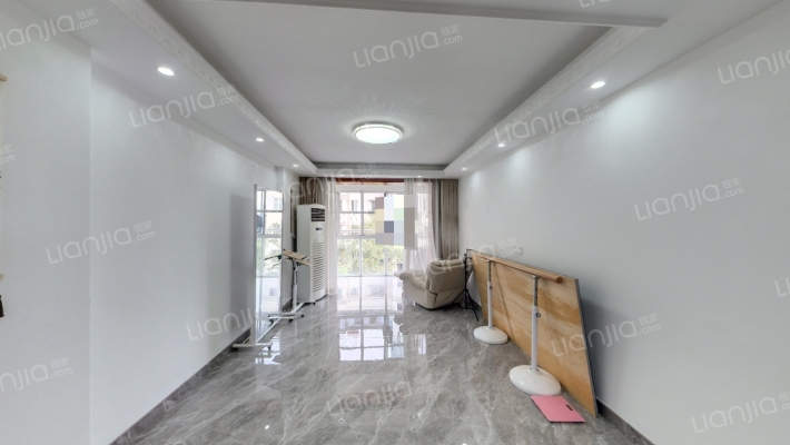 标准花园二手房实景图