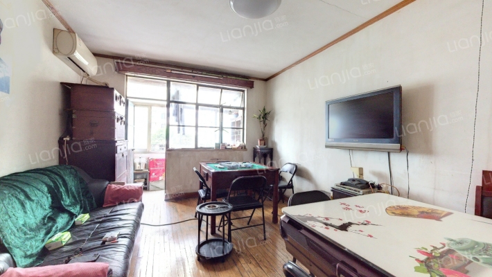 海潮新村二手房实景图