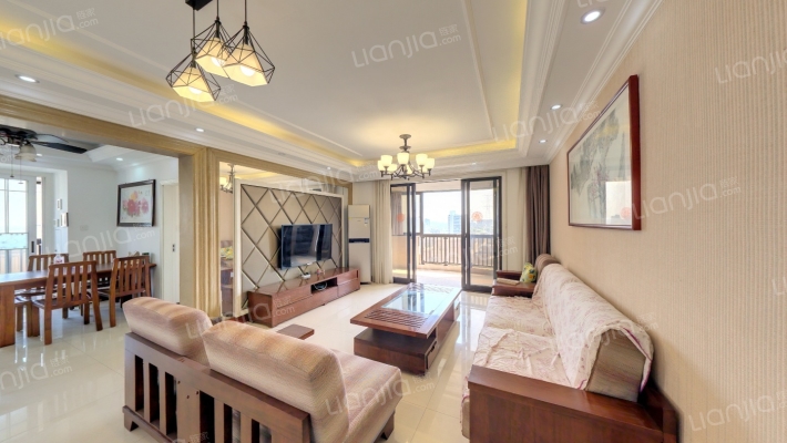 贝利栖溪公馆二手房实景图