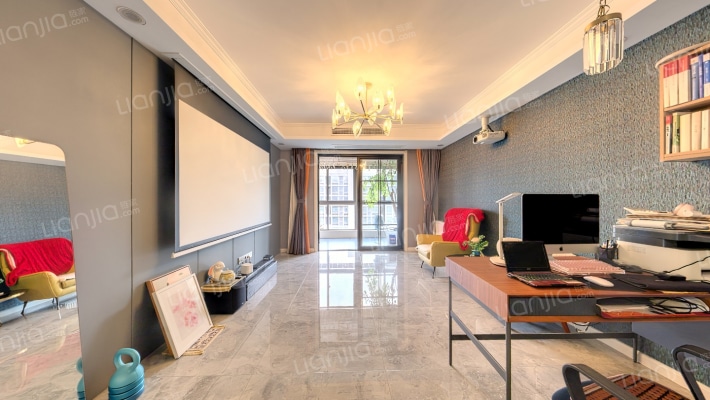 鸿意万嘉二手房实景图