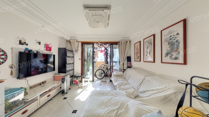 保利金香槟二手房实景图