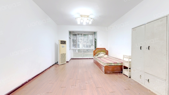 南湖山庄一期梅荷苑二手房实景图