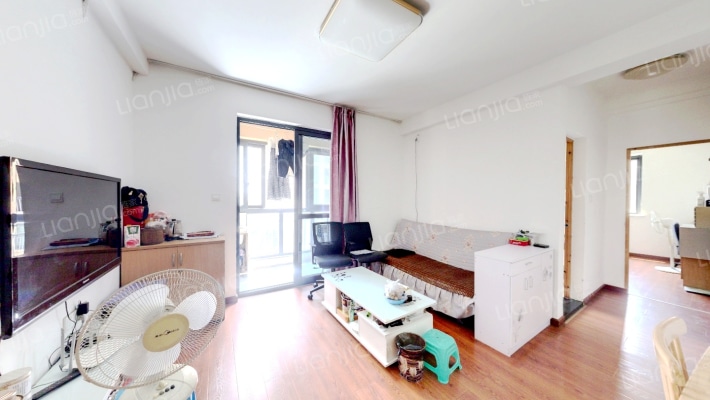 海泰佳园二手房实景图