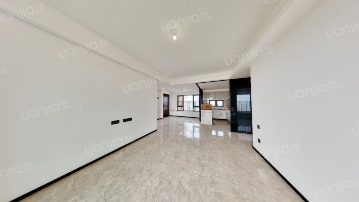 新澳海岸花园二手房实景图