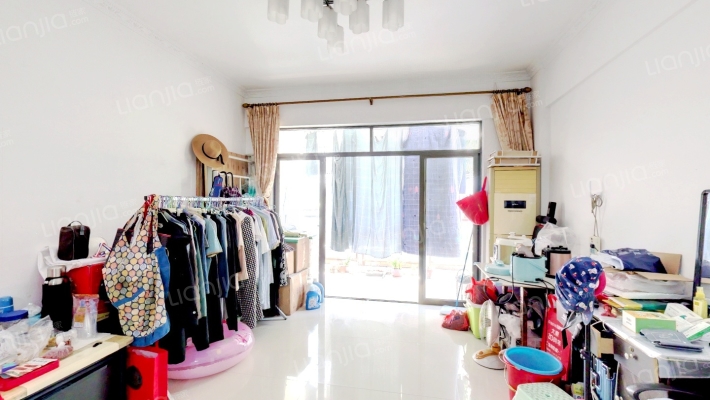 狮峰花园二手房实景图