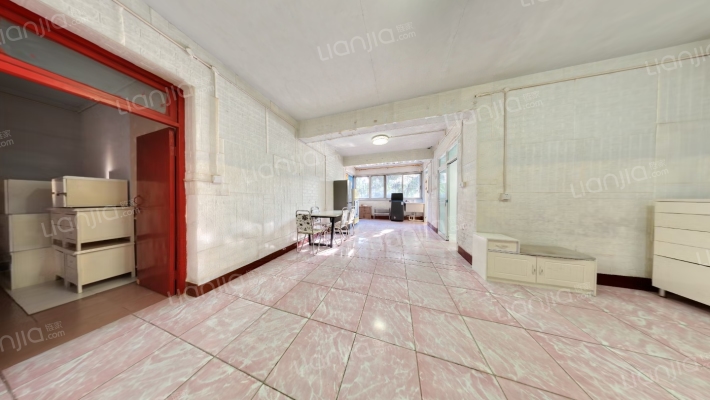 康宁街80号二手房实景图