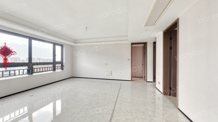 鹿鸣华苑二手房实景图