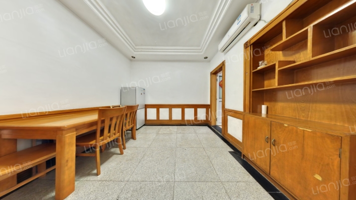 东港新村二手房实景图