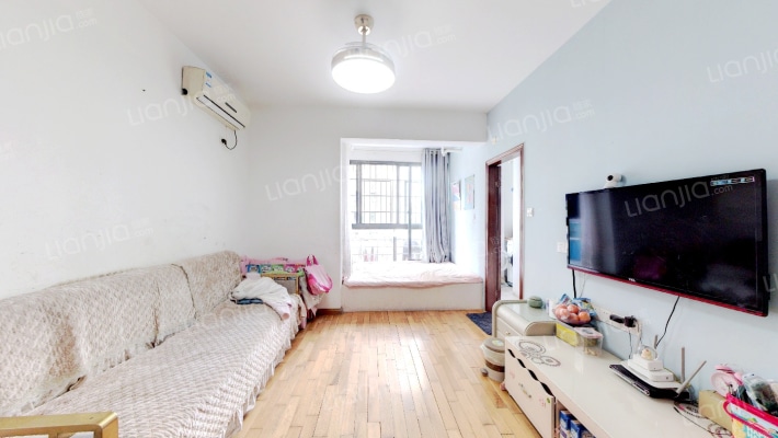 金辉水印长天二手房实景图