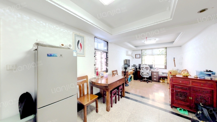 试弄住宅二手房实景图