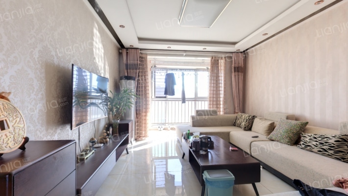 东辰峰景住宅小区二手房实景图