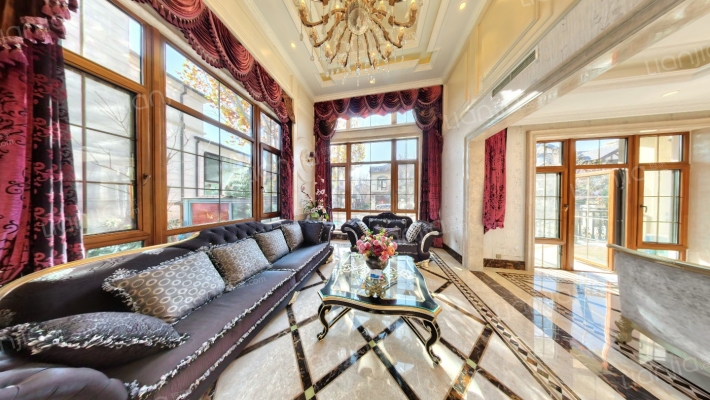 保利垄上九区二手房实景图