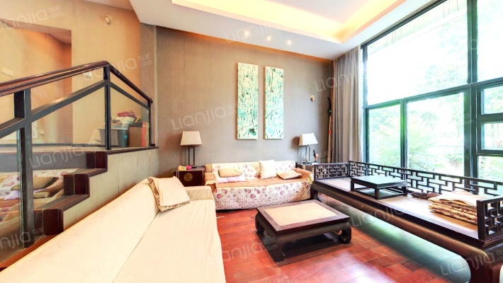 依云水岸二手房实景图