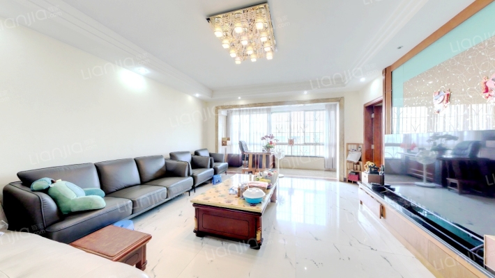 碧翠豪城二手房实景图