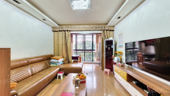 西区花园水云庭二手房实景图