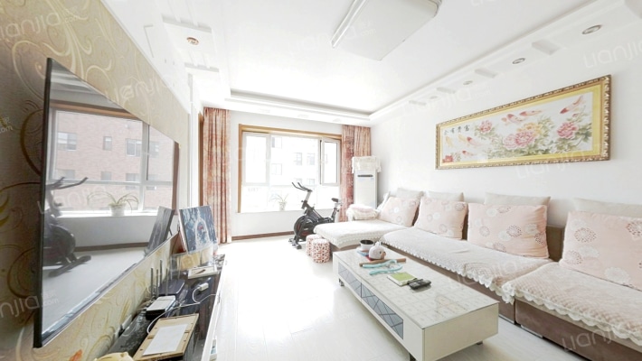 抱龙明珠五期二手房实景图