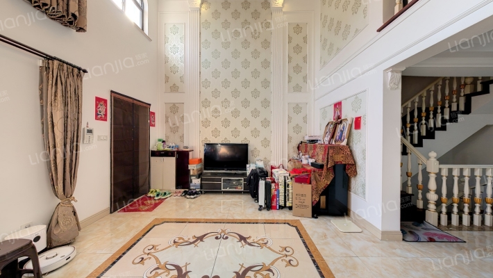 申亚花满庭二手房实景图