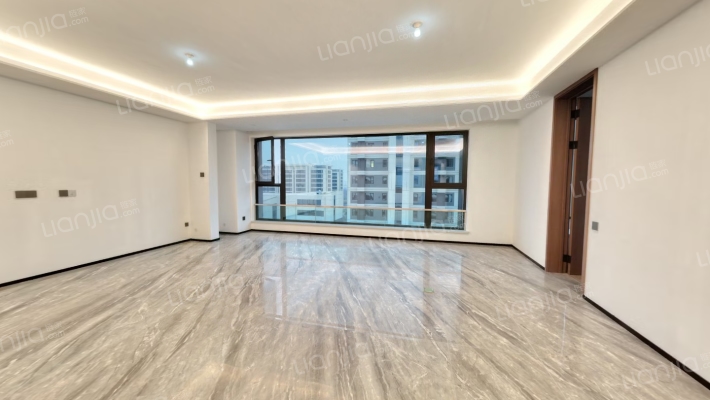 万科悦都荟二手房实景图