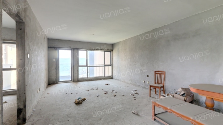 万科城市高尔夫花园二手房实景图